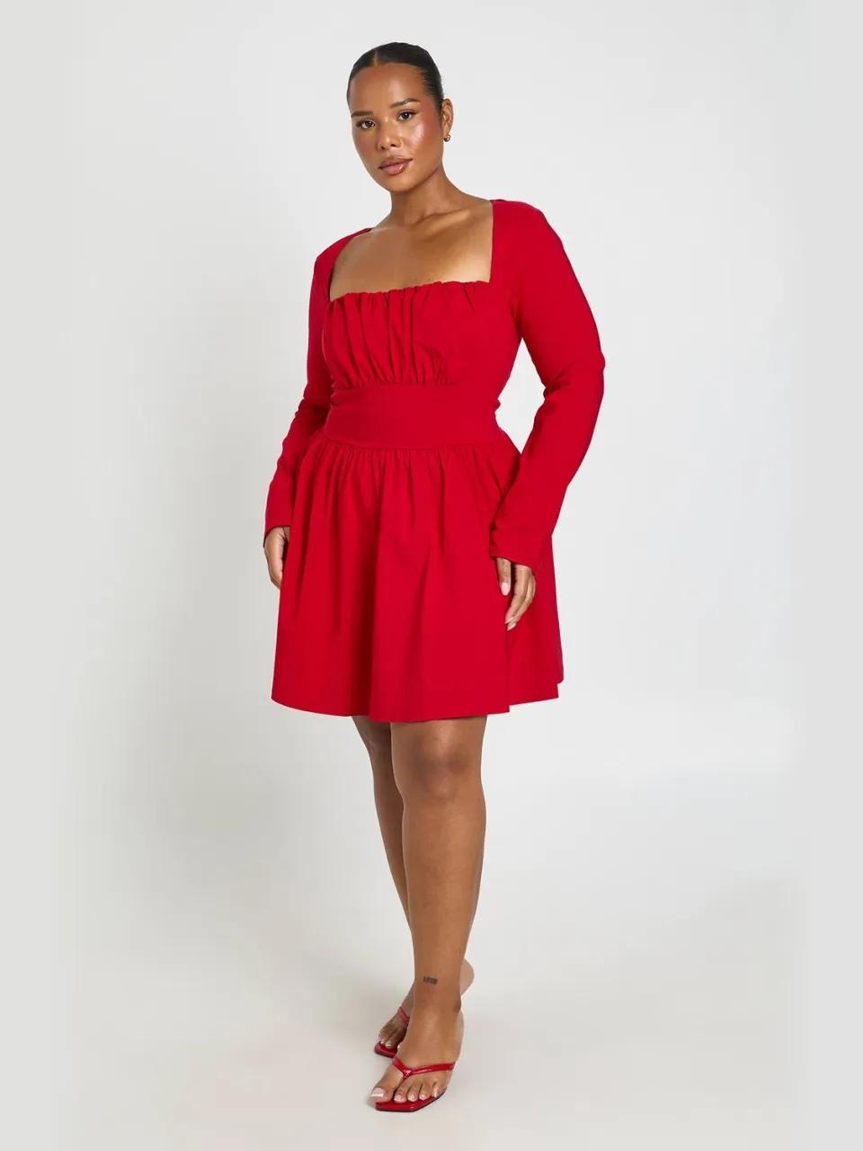 boohoo Dames Plus Bengaline Corset Skater Jurk Met Lange Mouwen rood, foto 3