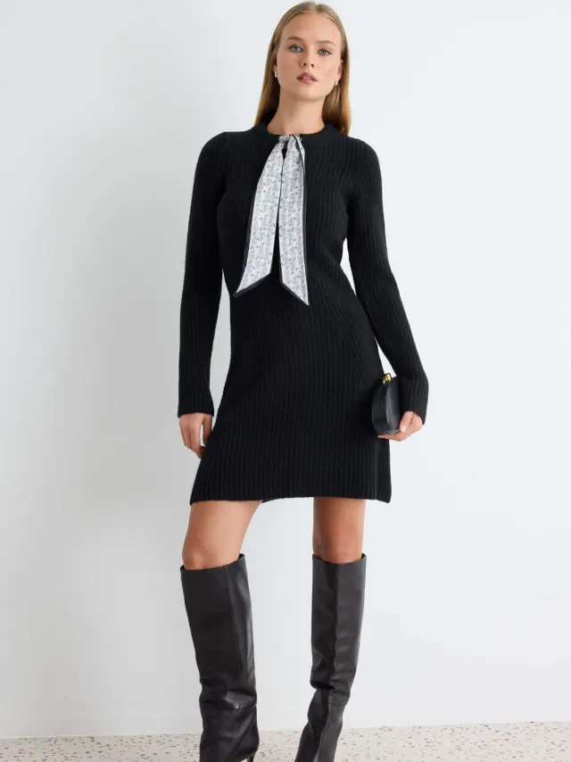 Trendyol TRENDYOLMİLLA Dames Zwart Effen Kort / Mini Lang Skater Jurken