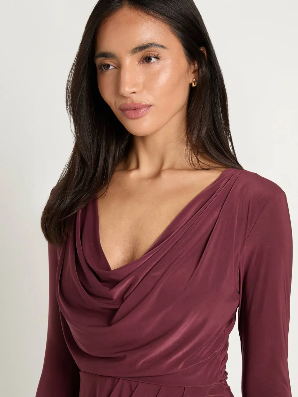 boohoo Dames Slinky Geplooide Wikkel Maxi Jurk Met Lange Mouwen pruim, foto 4