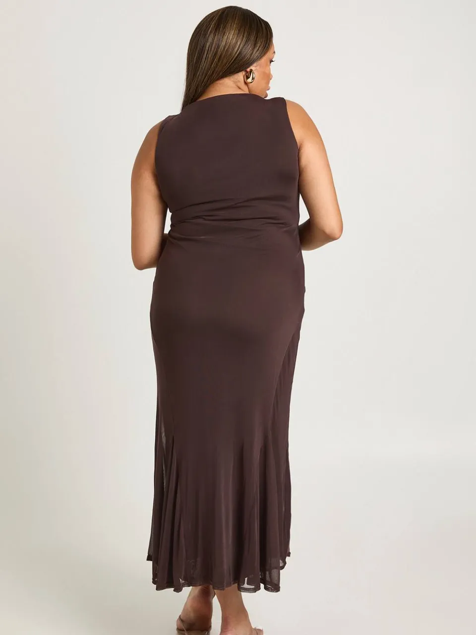 boohoo Dames Plus Kanten Slip Jurk chocoladebruin, foto 2