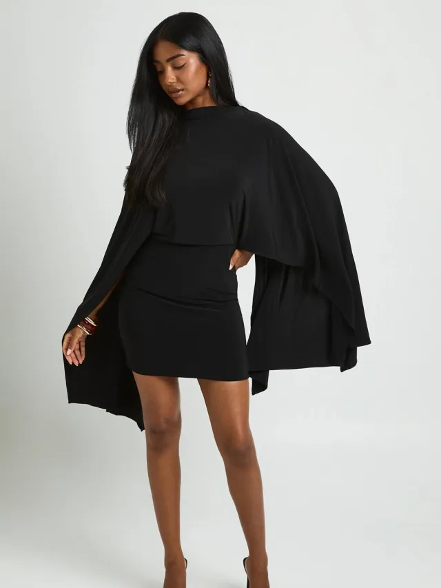 boohoo Dames Bodycon Mini Jurk Met Cape Mouwen Zwart