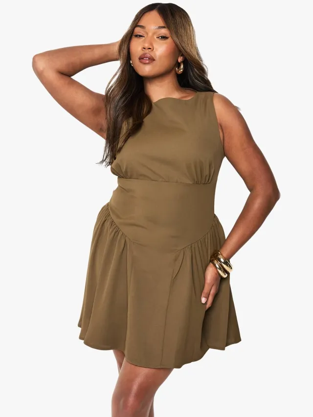 boohoo Dames plus op maat gemaakte mouwloze skaterjurk Olijf