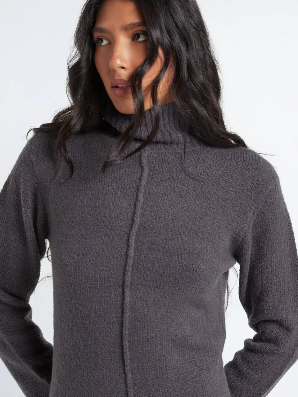 boohoo Dames Lange Trui-jurk Met Hoge Kraag En Naaddetail houtskool, foto 3