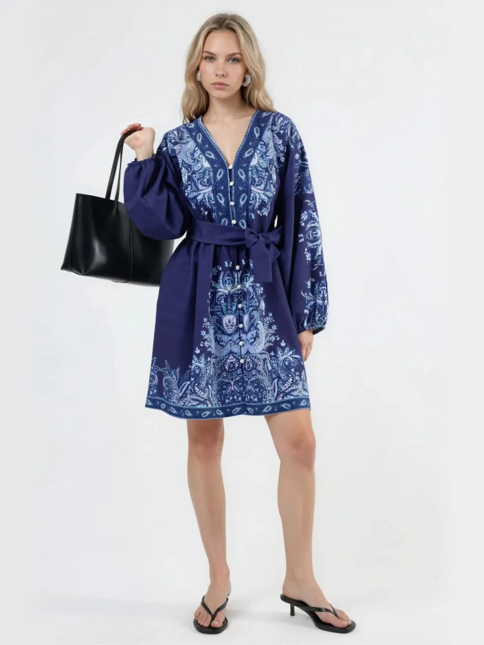 MSN Collection Gestrikt Mini-Jurk met V-hals in Paisley blauw, foto 2