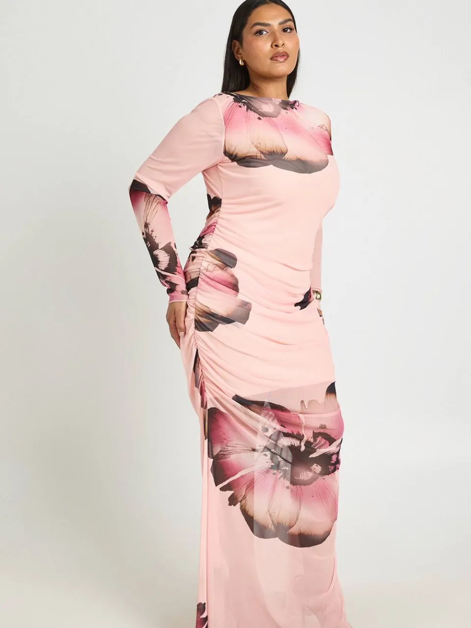 boohoo Dames Plus Bloemen Mesh Column Maxi Jurk blush, foto 3