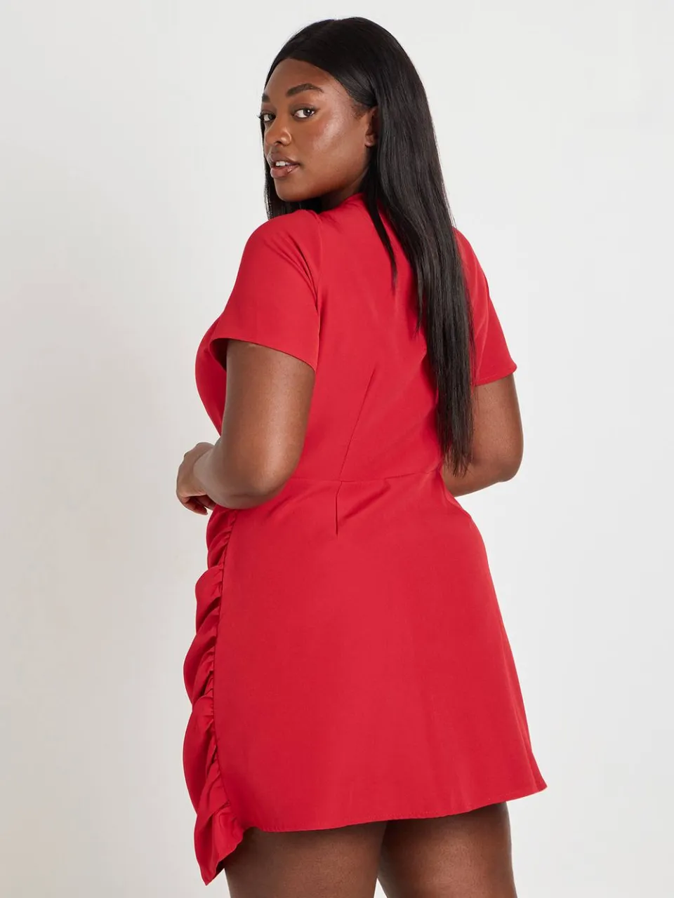 boohoo Dames Plus Getailleerde Mini Jurk Met Drapering Vooraan rood, foto 3