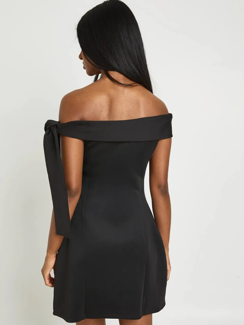 boohoo Dames Bardot Jurk Met Strikdetail Op De Schouder En Skater Model zwart, foto 2