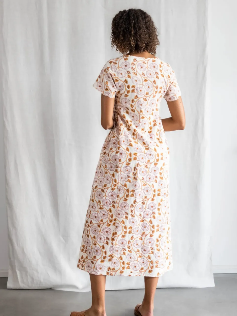 Jyoti - Fair Works dames vegan Maxi Jurk Ishani Crème Bloemen, foto 2