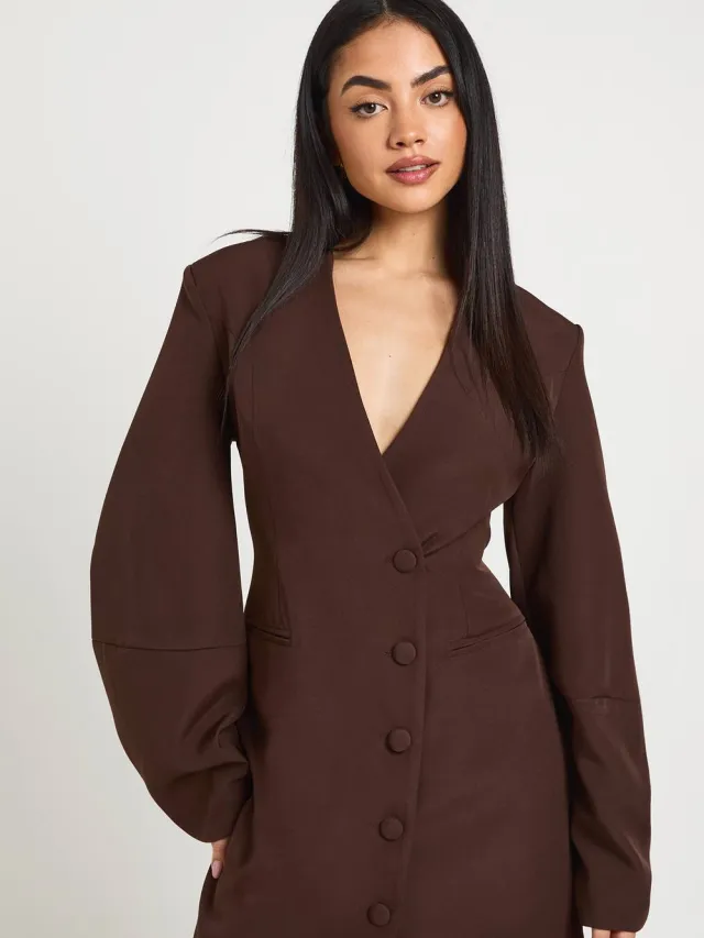 boohoo Dames Barrel Mouw Oversized Blazer Jurk Chocoladebruin