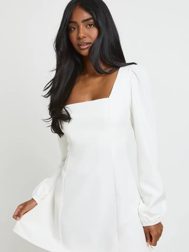 boohoo Dames Mini Jurk Met Volumineuze Mouwen En Uitlopende Rok crème, foto 2