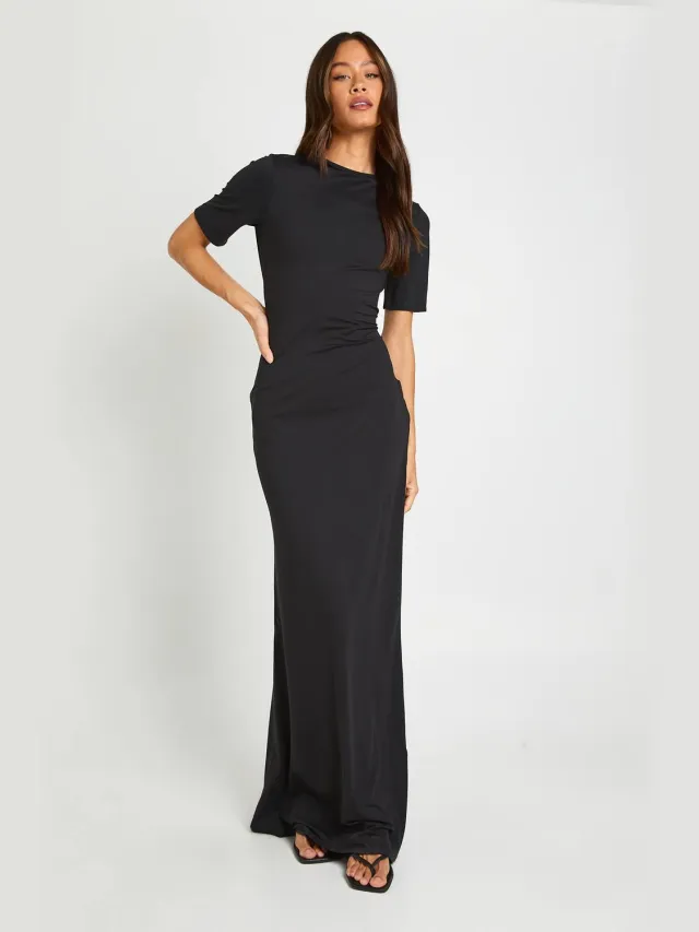 boohoo Dames Lange Basic Korte Mouw Maxi Jurk Zwart