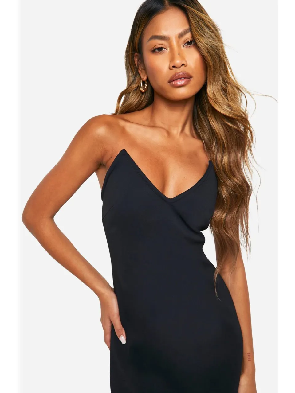boohoo Dames Gestructureerde mini-jurk met verstevigde accenten zwart, foto 4