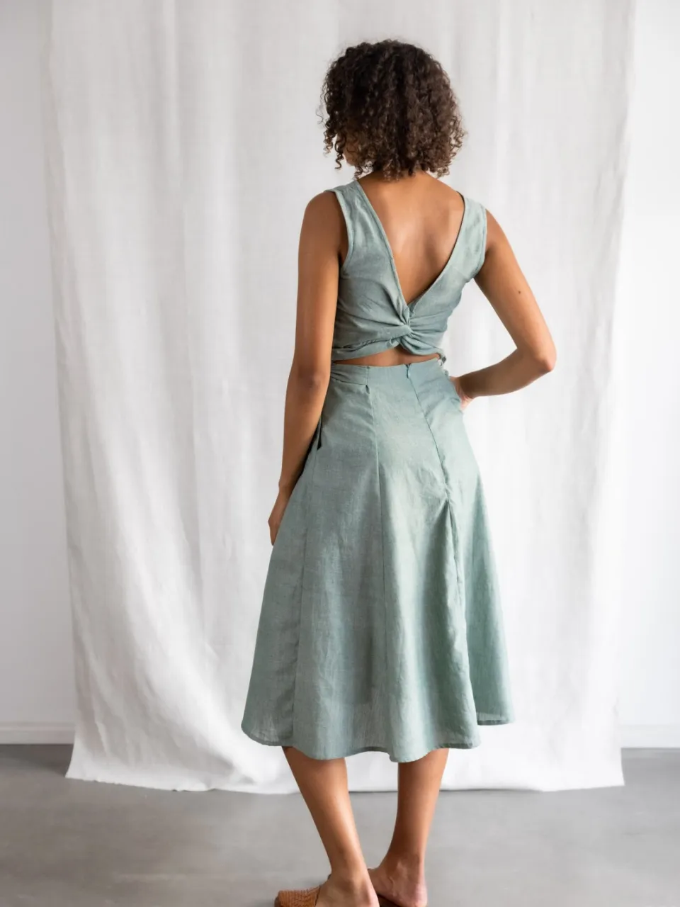 Jyoti - Fair Works dames vegan Midi Jurk Karishmi Eucalyptus lichtgroen, foto 2