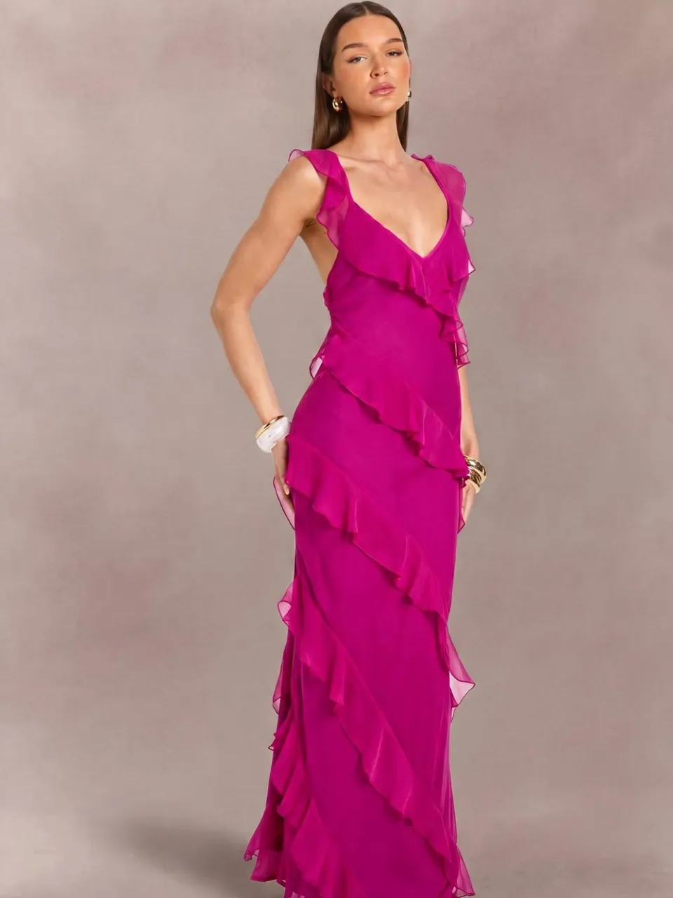 boohoo Dames Chiffon Maxi Jurk Met Ruches Detail En Open Rug felroze, foto 2