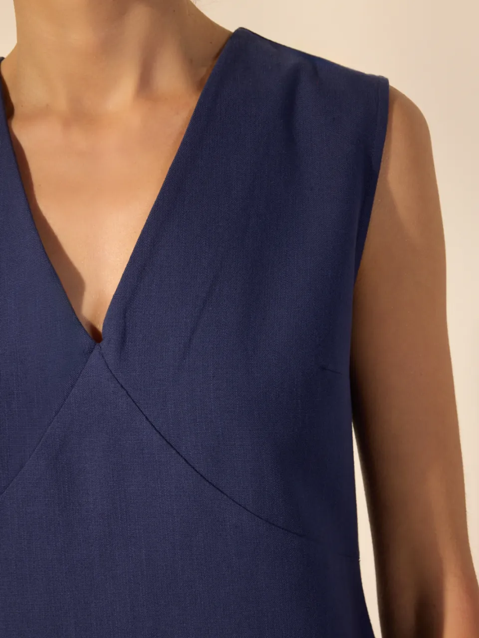 Trendyol TRENDYOLMİLLA Dames Donkerblauw Effen Kort / Mini Mouwloos Casual A-lijn Jurken marineblauw/blauw, foto 2