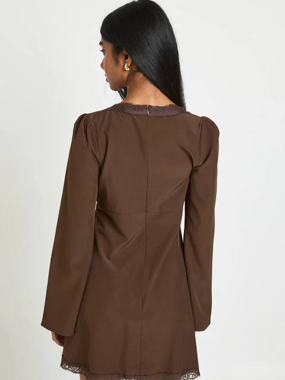 boohoo Dames Mini Jurk Met Uitlopende Mouwen En Kanten Afwerking chocoladebruin, foto 2