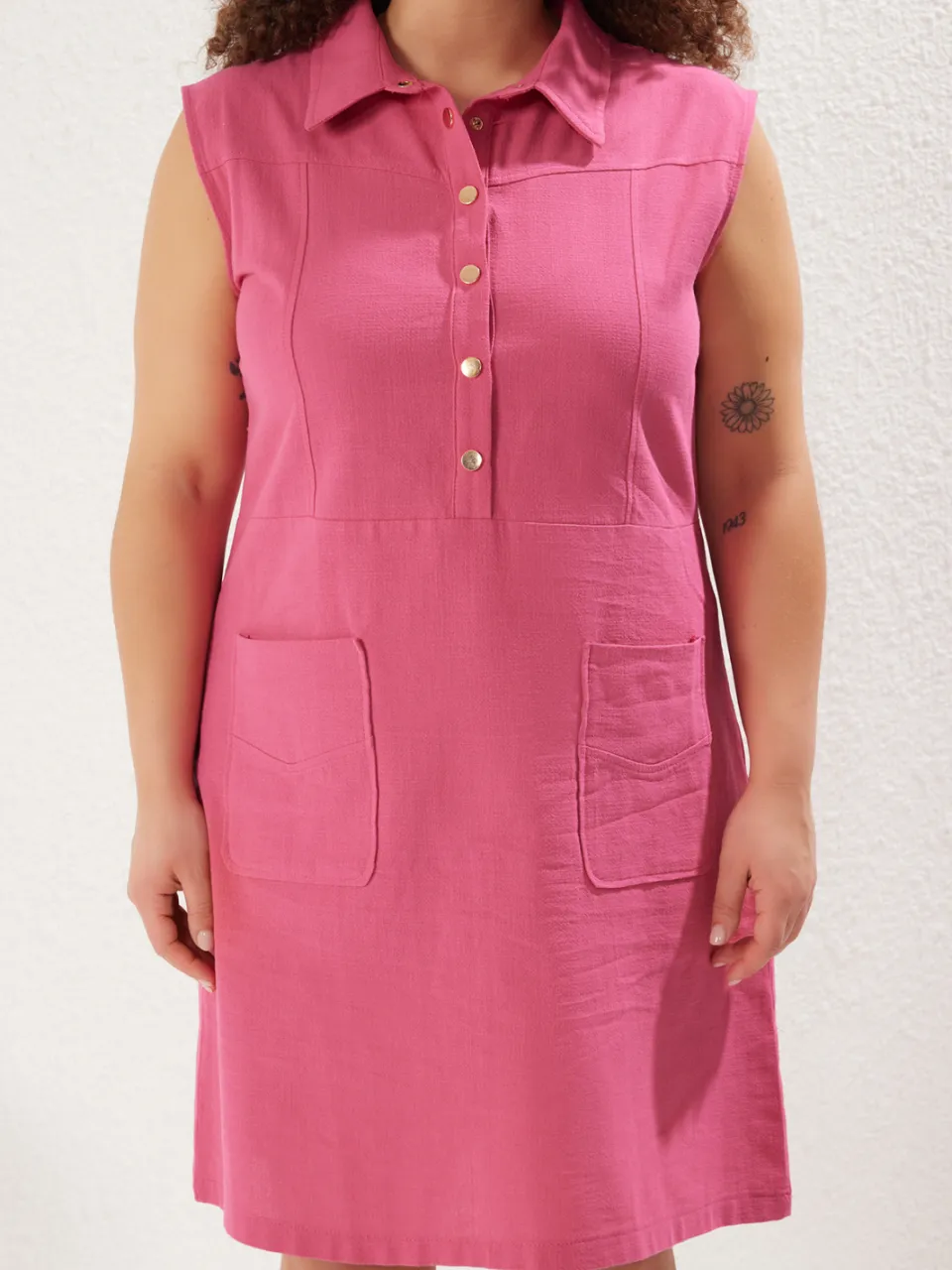 Trendyol Curve Dames Roze Effen Midi Kort Cocktail A-lijn Grote maten Jurk, foto 2