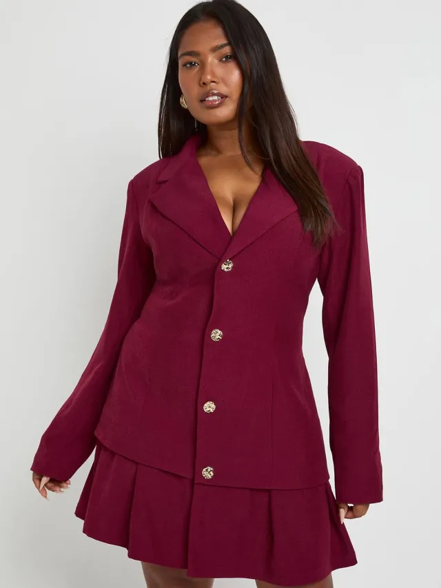 boohoo Dames Plus Blazerjurk met geplooide zoom Bordeaux Rood