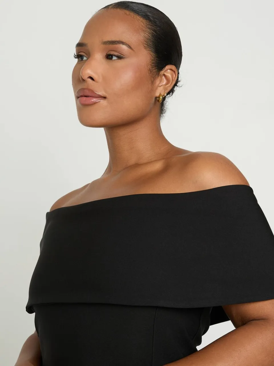 boohoo Dames Plus Bardot Jurk Met Tailledetail En Skater Rok zwart, foto 2