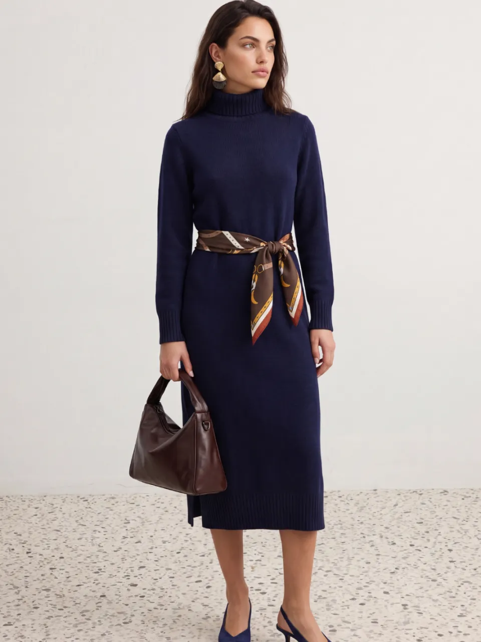 Trendyol TRENDYOLMİLLA Dames Donkerblauw Effen Midi Lang Casual Recht Jurken Marineblauw/Blauw