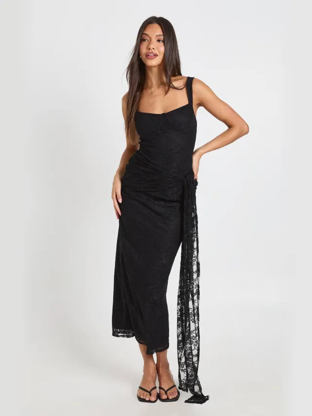 boohoo Dames Kanten Maxi Jurk Met Strikdetail In De Taille En Bandjes Zwart