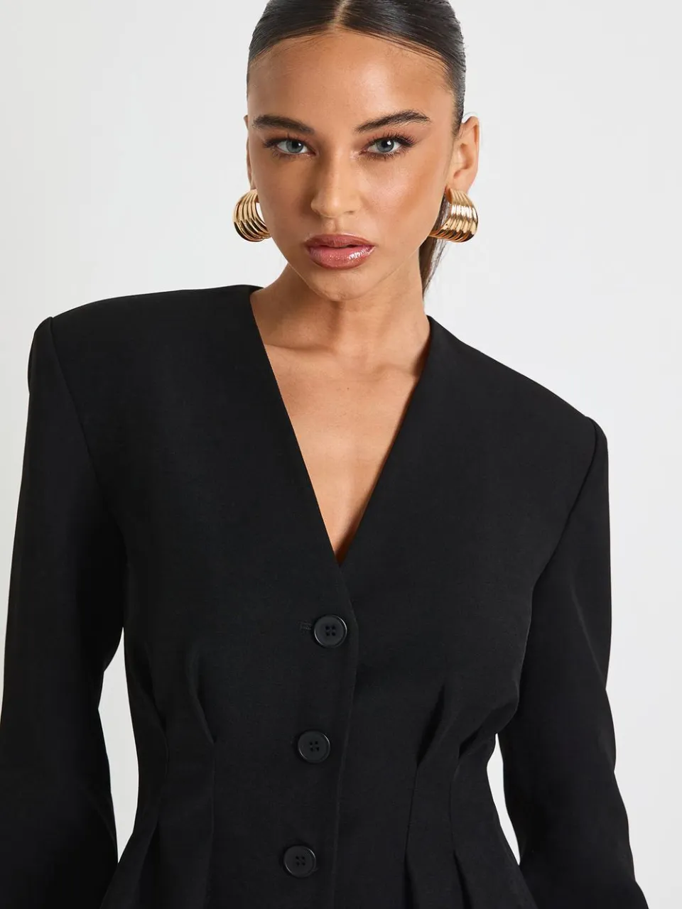boohoo Dames Lange mouw kraagloze getailleerde mini-jurk zwart, foto 4