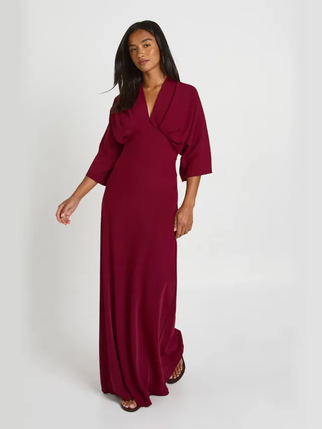 boohoo Dames Petite Maxi-jurk Met Schuine Snit En Engelenmouwen Wijn