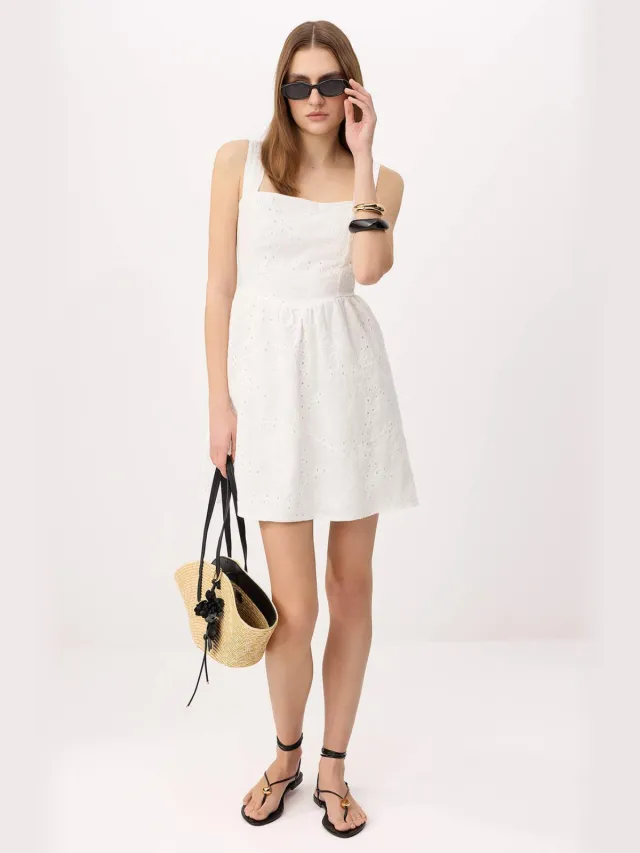 Trendyol TRENDYOLMİLLA Dames Wit Effen Kort / Mini Mouwloos Casual Skater Jurken