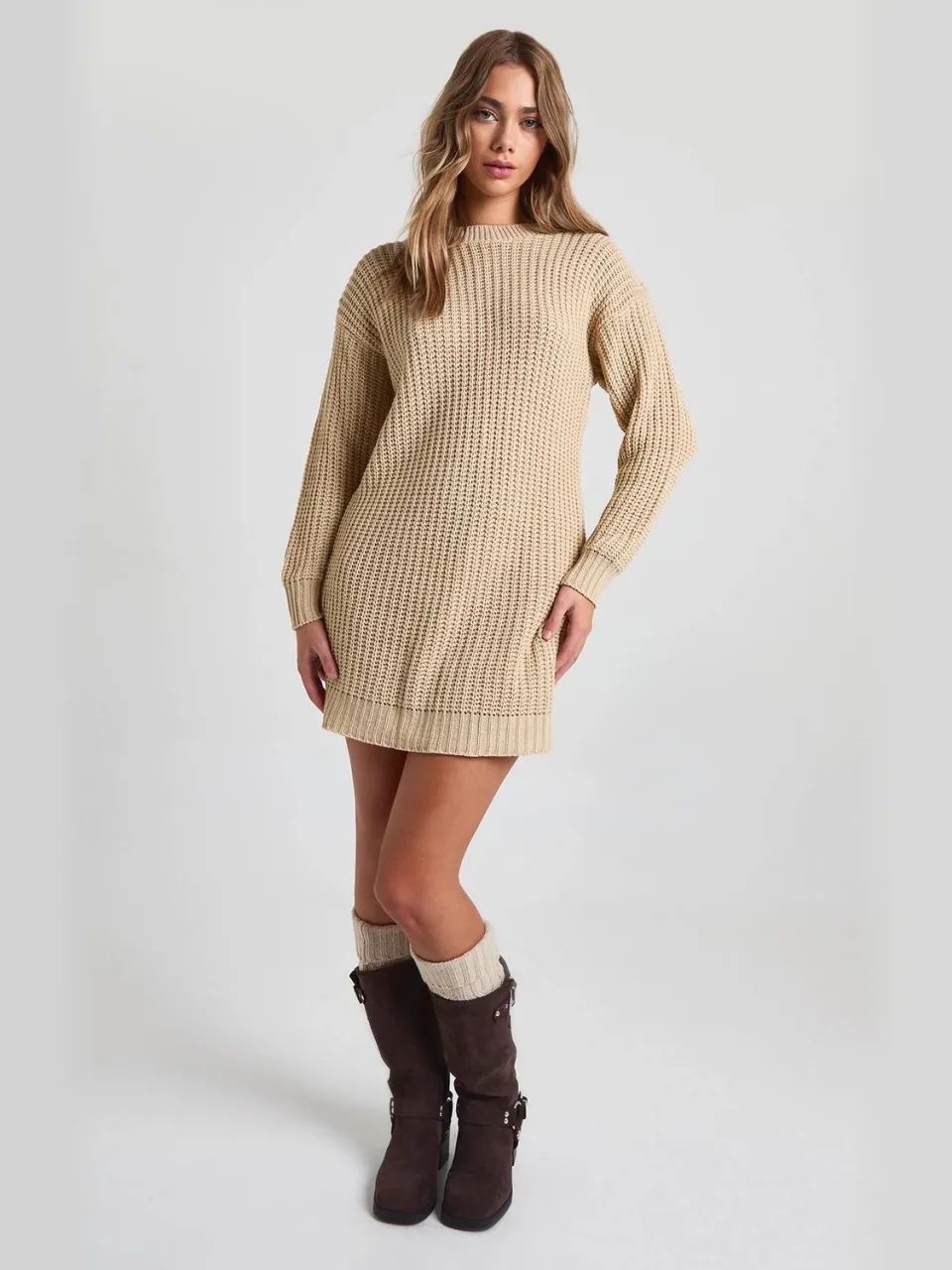 boohoo Dames Crew Neck Mini Jumper Jurk steen, foto 3