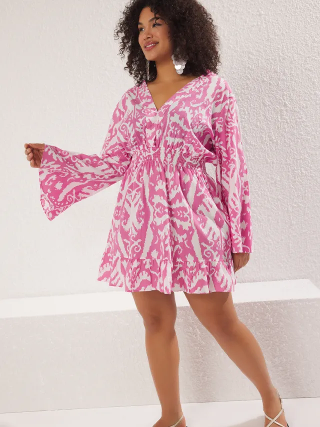 Trendyol Curve Dames Roze Etnisch patroon Kort / Mini Lang Strandkleding Skater Grote maten Jurk