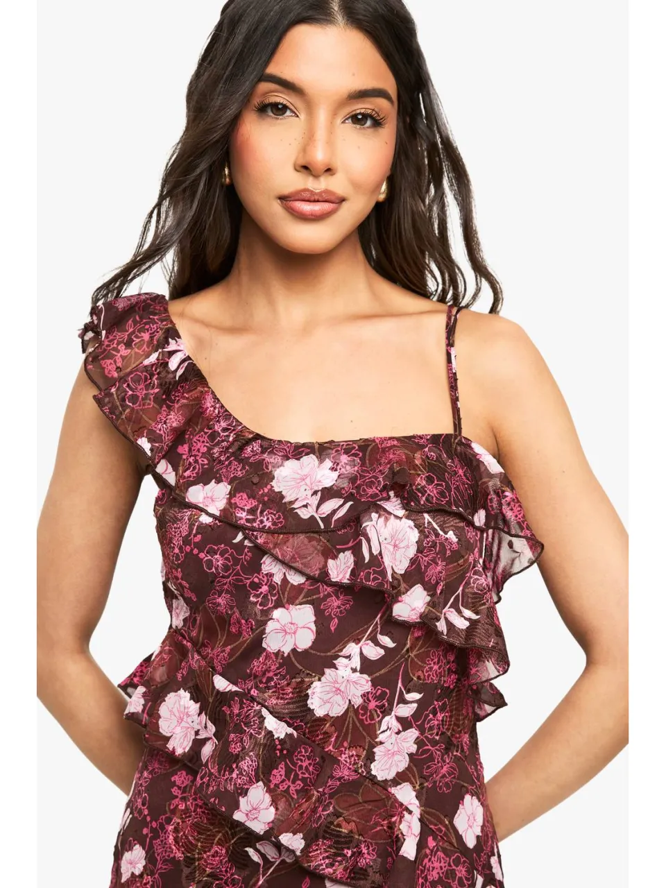 boohoo Dames Bloemige One Shoulder Ruffle Maxi Jurk merlot, foto 2