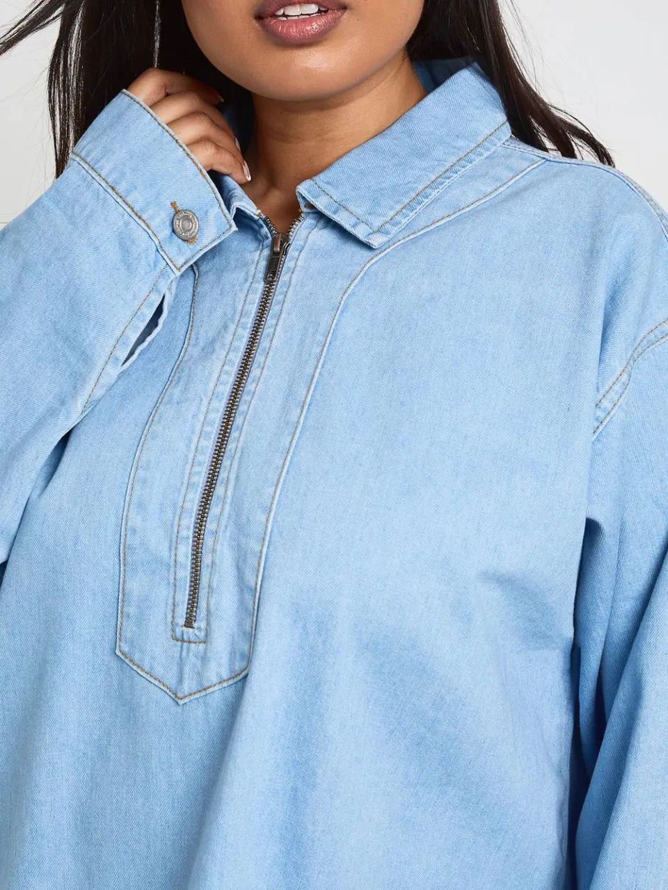 boohoo Dames Plus Denim Rits Shift Jurk, foto 4