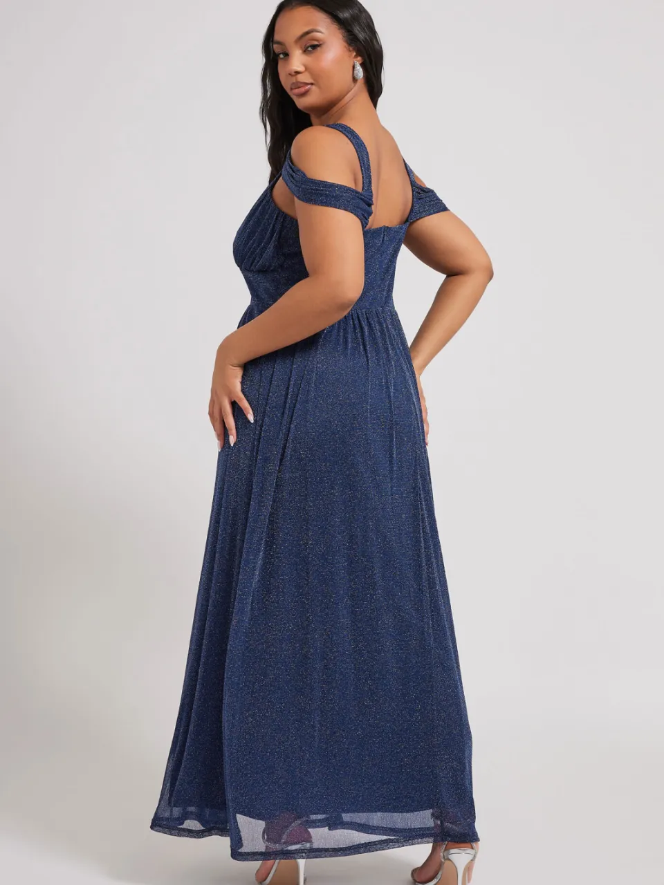 Yours London Maxijurk Met Blote Schouders In Metallic Donkerblauw blauw, foto 3