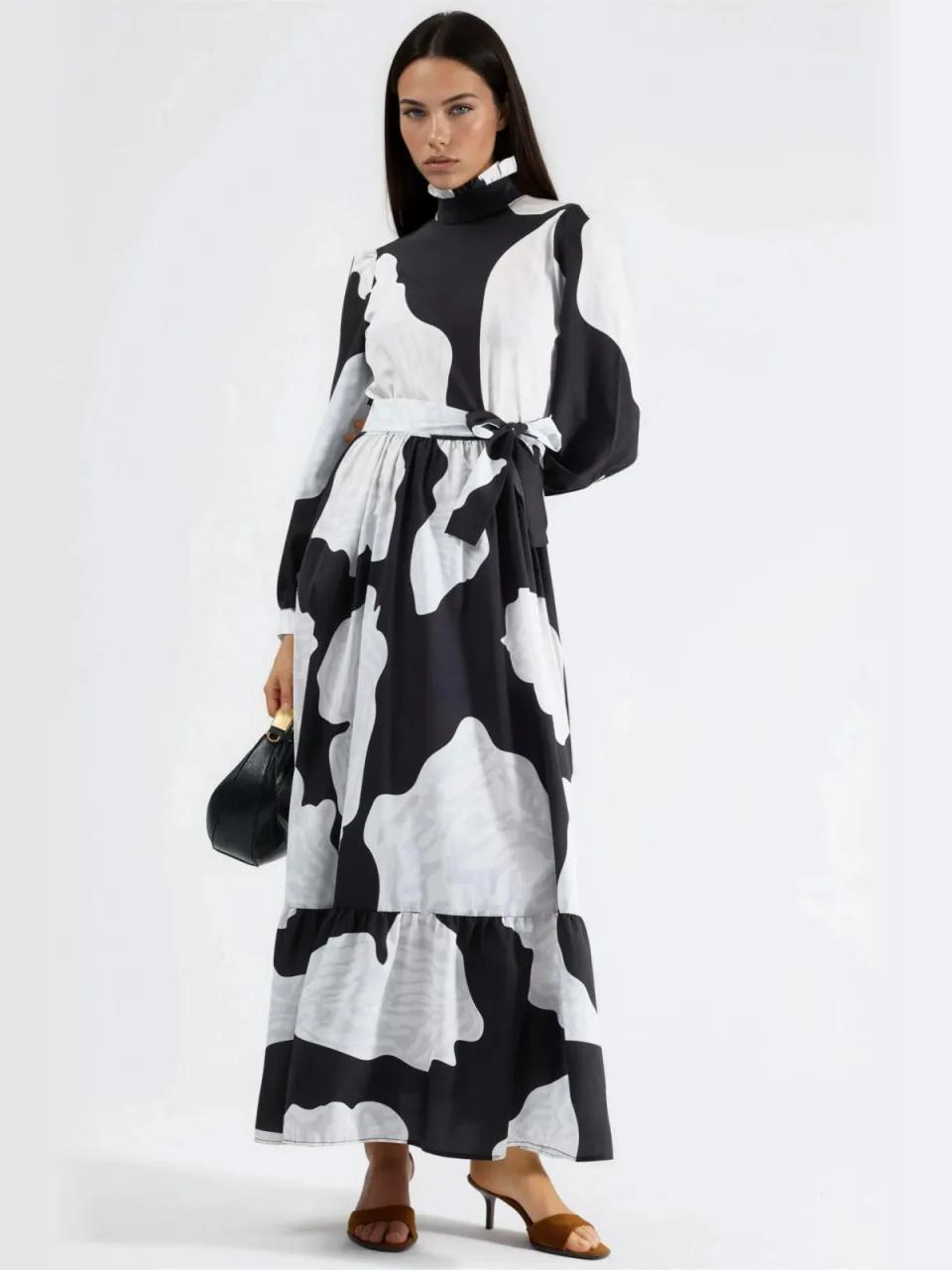 MSN Collection Maxi-jurk met strikdetail en halve turtleneck zwart, foto 2