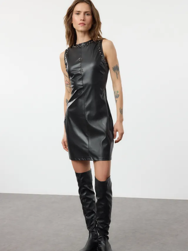 Trendyol TRENDYOLMİLLA Dames Zwart Effen Kort / Mini Mouwloos Avond / Dagelijks Bodycon Jurken