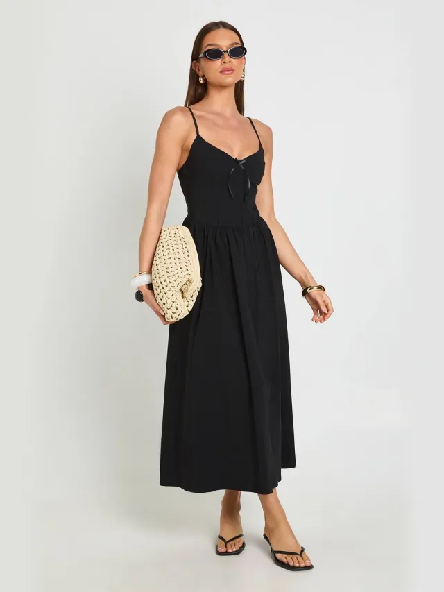 boohoo Dames Bengaline Jurk Met Bustecup Detail En Spaghettibandjes In Midaxi Lengte Zwart