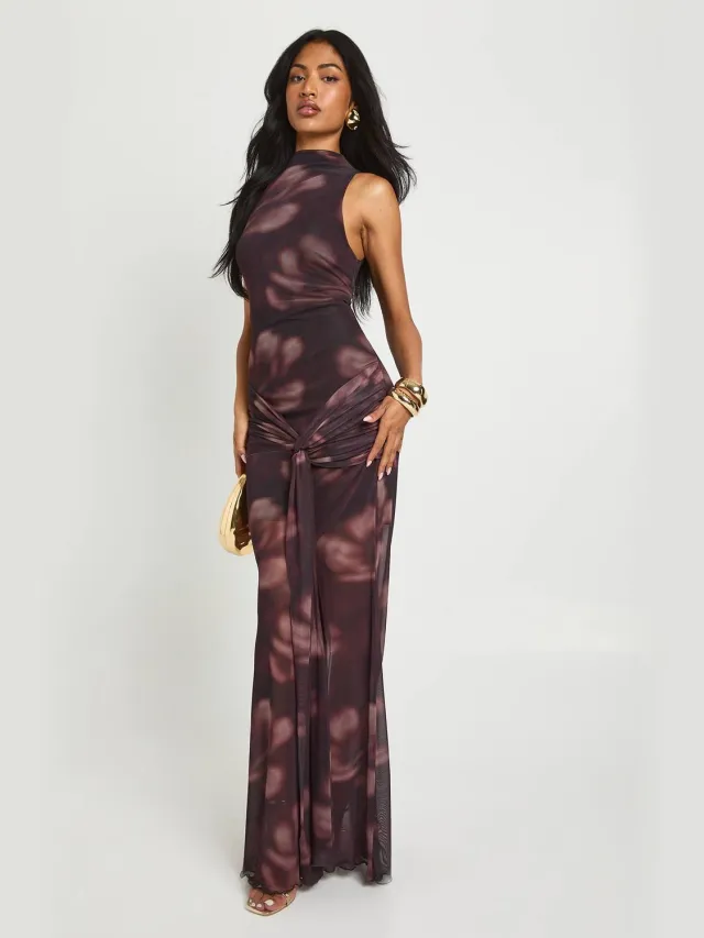 boohoo Dames Grote Bloemen Twist Voorzijde Maxi-jurk Chocolate