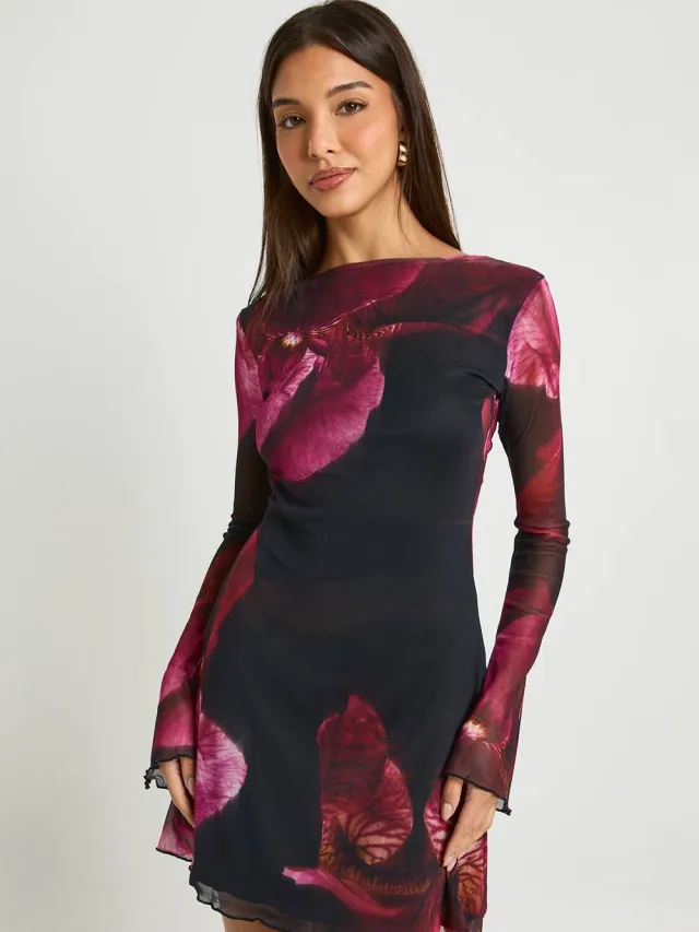boohoo Dames Blur Bloemmotief Gaas Uitlopende Mouw Mini-jurk Zwart
