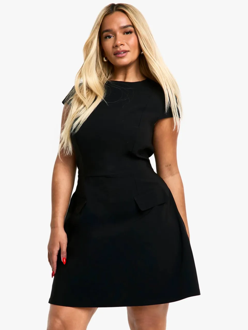 boohoo Dames Plus Cap Sleeve Bengaline Skater Jurk zwart, foto 3