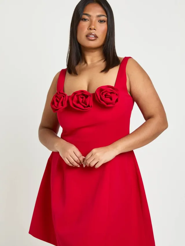 boohoo Dames Plus 3D Corsage Getailleerde Bandjes Mini Jurk Rood