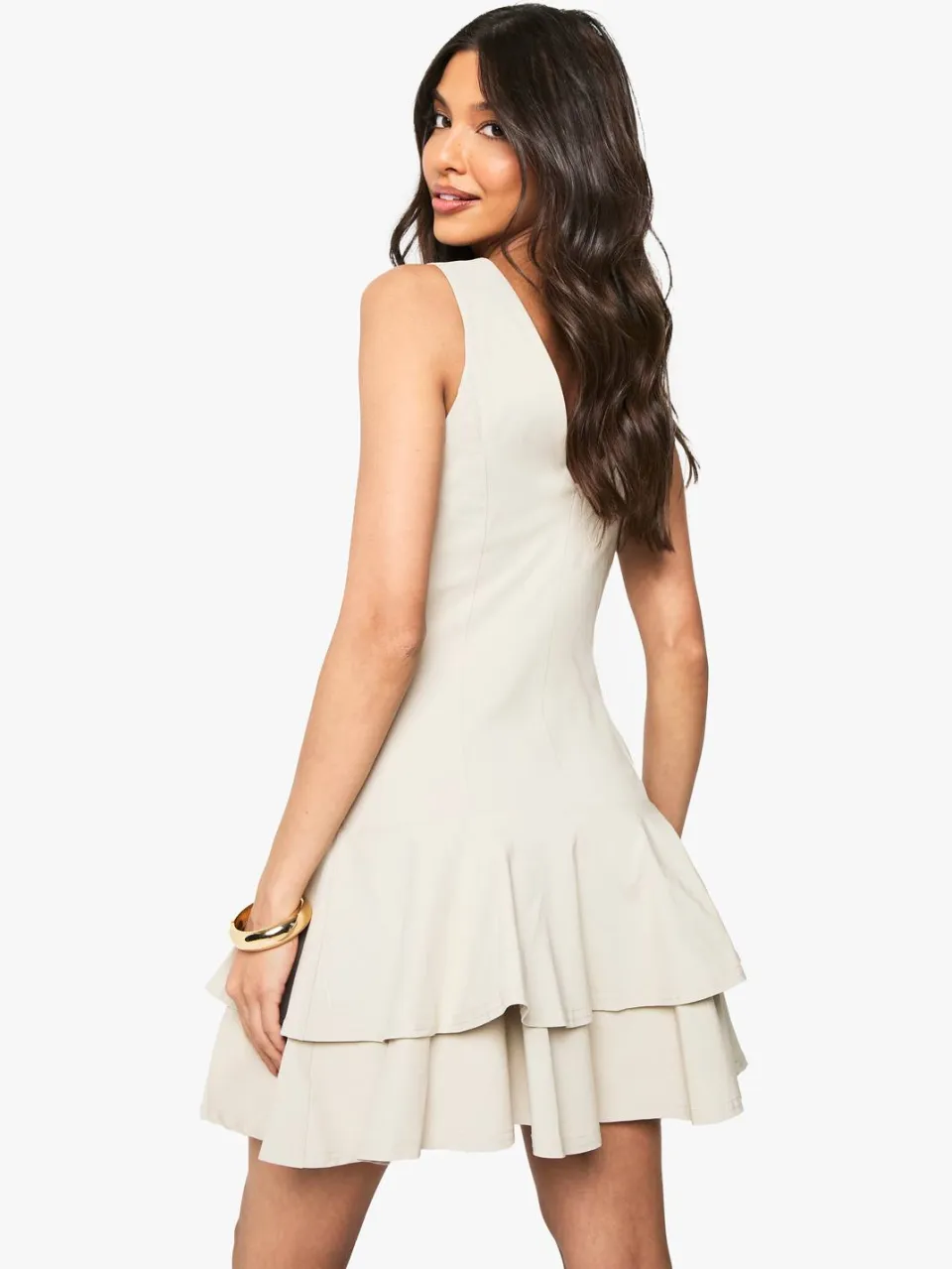 boohoo Dames Bengaline plunge mini-jurk met ruchenzoom en shift-silhouet steen, foto 2
