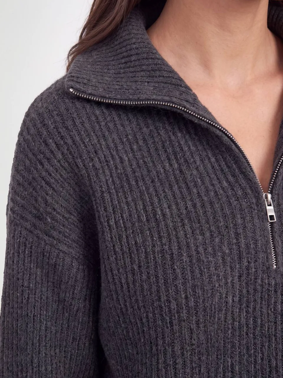 boohoo Dames Zachte Gebreide Oversized Trui-jurk Met Ritskraag houtskool, foto 3