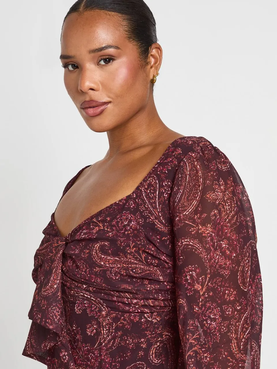 boohoo Dames Plus Paisley Godet Zoom Mini Jurk bruin, foto 3