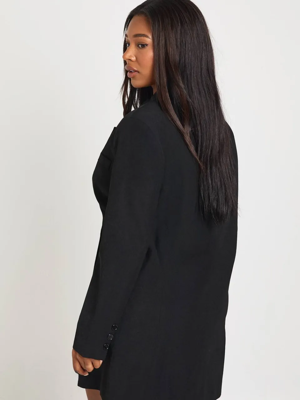 boohoo Dames Plus Wrap Hoorn Knoop Oversized Blazer Jurk zwart, foto 3