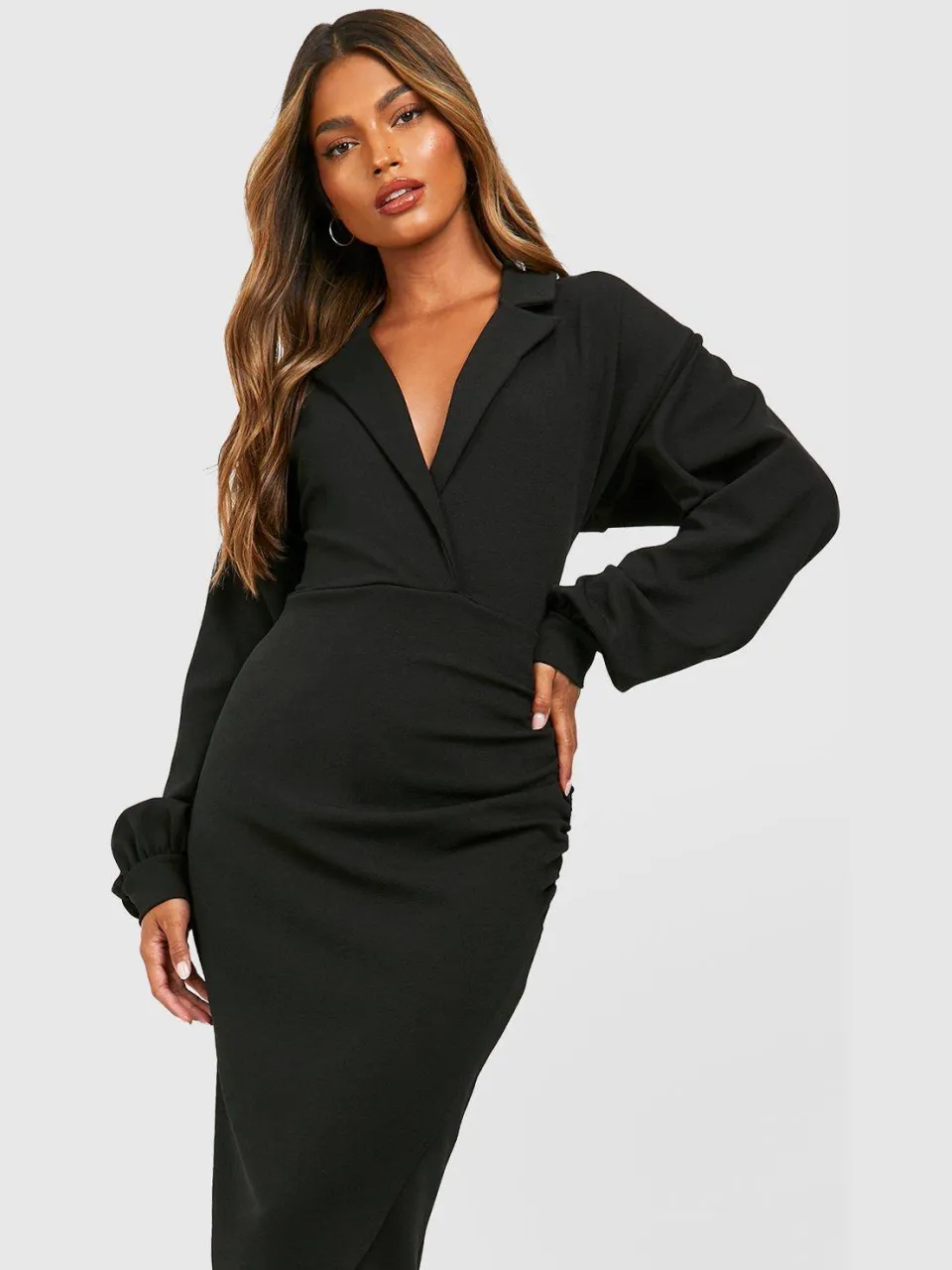 boohoo Dames Crepe Shirtjurk met Volumineuze Mouwen, Wrap-voorkant en Midaxi Lengte zwart, foto 2