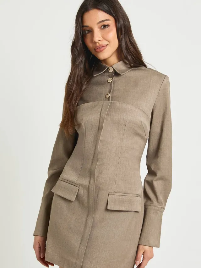 boohoo Dames Op Maat Gemaakte Dubbele Laag Utility Blousejurk Taupe