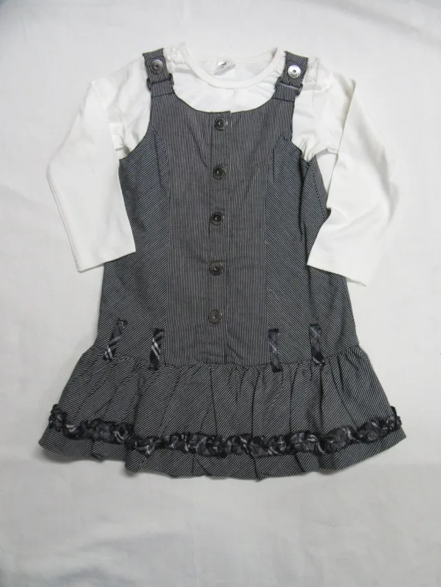 Dirkje , meisje , overgooier zwart /grijst streepje + tshirt creme met lange mouw 6 jaar 116 zwart , grijst creme ,