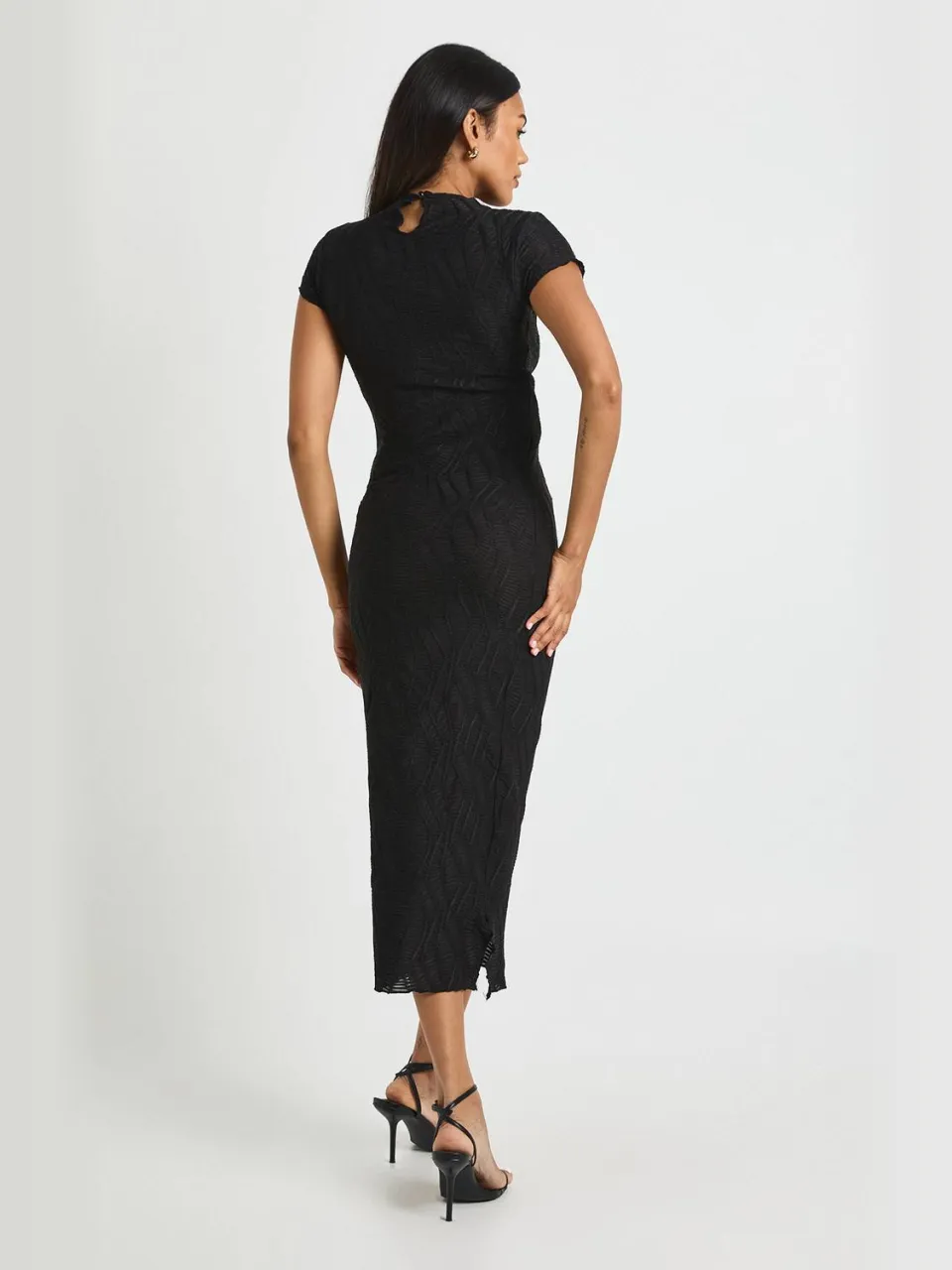 boohoo Dames Zwangerschapsjurk met textuurrijk jacquard, Midaxi bodycon jurk zwart, foto 2