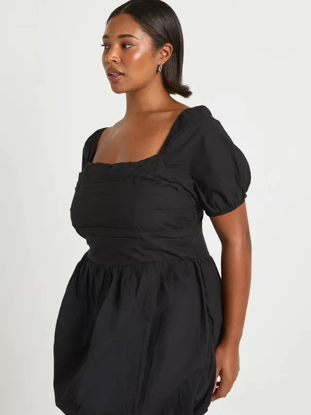 boohoo Dames Plus Katoenen Poplin Korte Mouw Pofbal Jurk Zwart