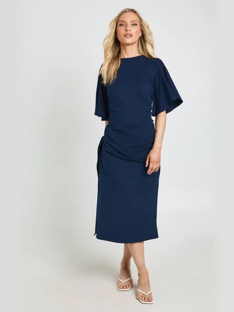 boohoo Dames Petite Cape Drape Detail Midaxi T-shirt Jurk marineblauw, foto 2